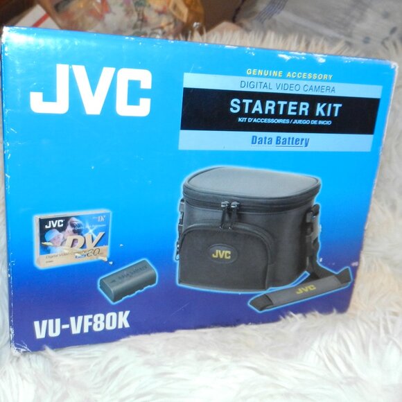 JVC STARTER KIT JVC VU-VF80K CARRY CASE, STRAP, BATTERY PACK, Mini DV tape - Picture 1 of 16